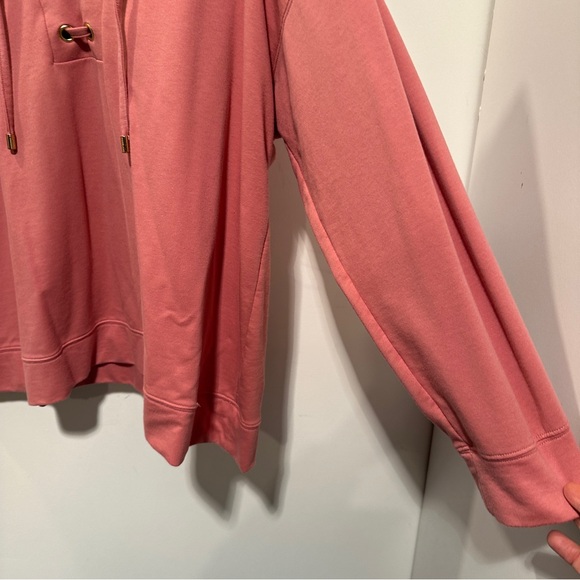 Michael Kors Women’s Dusty Pink thin hooded sweatshirt - Size 2X - - Picture 6 of 9